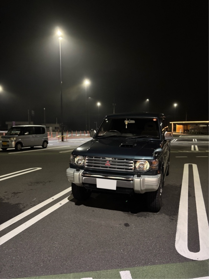 三菱 パジェロ XG_ミッドルーフ_4WD(MT_2.5ディーゼル)