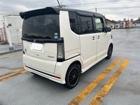 ホンダ N-BOXカスタム G・ターボLパッケージ 2トーンカラースタイル_4WD(CVT_0.66)