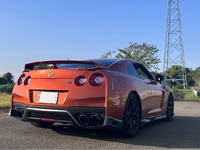 日産 NISSAN GT-R ピュアエディション_4WD(DCT_3.8)