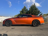 日産 NISSAN GT-R ピュアエディション_4WD(DCT_3.8)