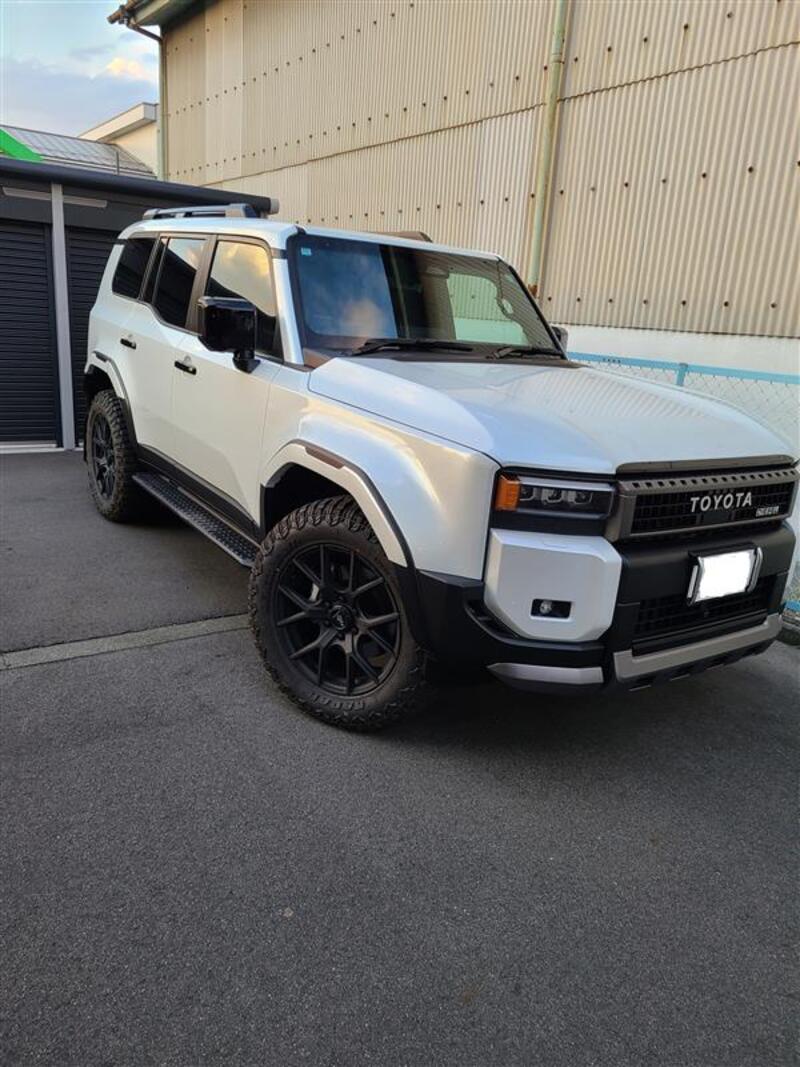 トヨタ ランドクルーザー250 ZX_7人乗り_4WD (AT_2.8_ディーゼル)