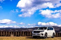 トヨタ ランドクルーザープラド TX“Lパッケージ・70th アニバーサリーリミテッド”_7人乗り_4WD(ECT_2.7)