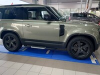 ランドローバー ディフェンダー 90 SE P300_RHD_4WD(AT_2.0_ガソリン)