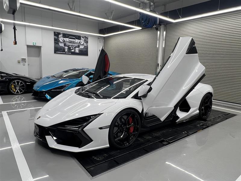 ランボルギーニ レヴエルト レヴエルト_LHD_4WD（AMT_6.5）