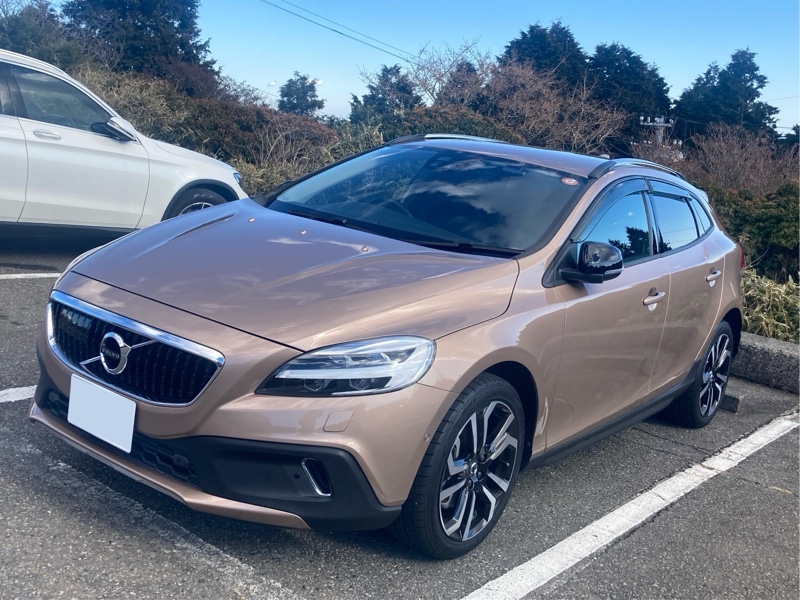 ボルボ V40クロスカントリー クロスカントリー T5 AWD モメンタム_RHD_AWD(AT_2.0)