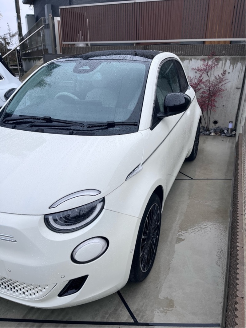フィアット 500e（ハッチバック） 500e アイコン_RHD