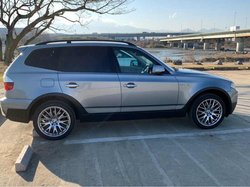 BMW X3 2.5i_RHD_4WD(AT_2.5)