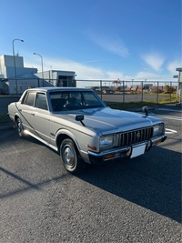 トヨタ クラウン