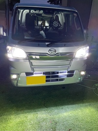 ダイハツ ハイゼットトラック スタンダード“SA III t”_4WD(MT_0.66)