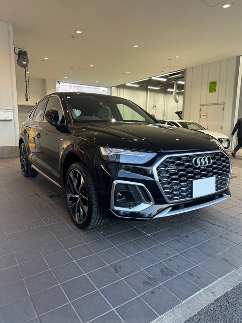 アウディ Q5 スポーツバック Q5 スポーツバック ハイスタイル_RHD_4WD(Sトロニック_2.0)