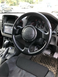 三菱 パジェロ SUPER_EXCEED_4WD(3ドア_AT_3.2ディーゼル)