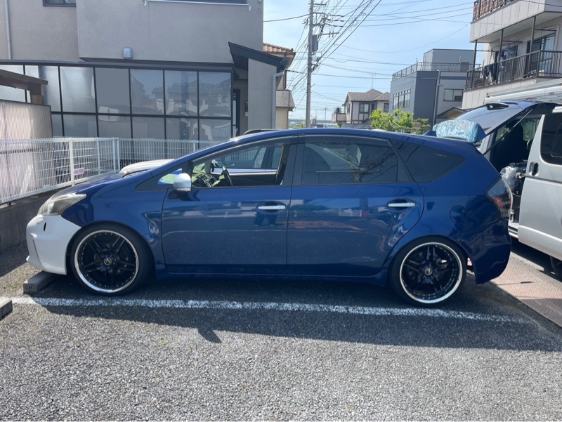 トヨタ プリウスα