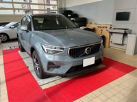 ボルボ XC40 プラス プロ B4 AWD_RHD_AWD(DCT_2.0)