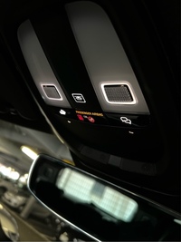 ボルボ XC40 プラス プロ B4 AWD_RHD_AWD(DCT_2.0)