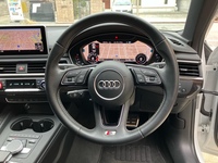 アウディ S4 (セダン) セダン_RHD_4WD(AT_3.0)