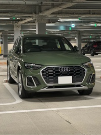 アウディ Q5 Q5 40 TDI クワトロ Sライン_RHD_4WD(Sトロニック_2.0)