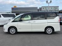 日産 セレナハイブリッド X Vセレクション(CVT_2.0_ハイブリッド)