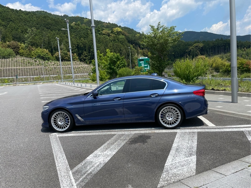 BMWアルピナ D5 D5 S リムジン アルラット_RHD_4WD(AT_3.0)