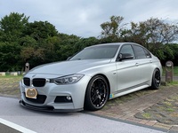 BMW 3シリーズ セダン 320d Mスポーツ_RHD(AT_2.0)