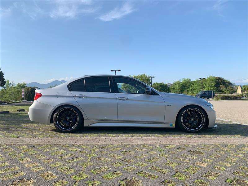 BMW 3シリーズ セダン 320d Mスポーツ_RHD(AT_2.0)