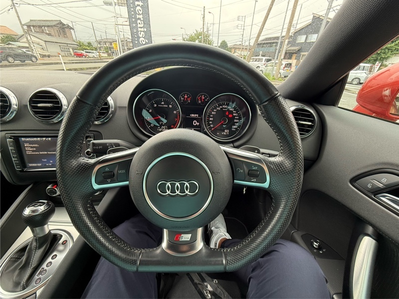 アウディ TT クーペ TT クーペ 2.0 TFSI クワトロ Sラインパッケージ_RHD_4WD(AT_2.0)