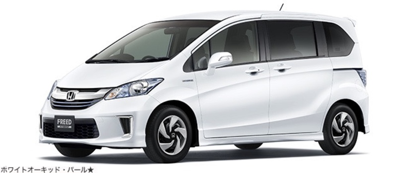 ホンダ フリードハイブリッド ハイブリッド プレミアムエディション_6人乗り(CVT_1.5)