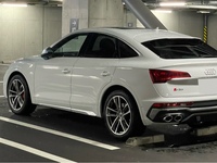 アウディ SQ5 スポーツバック SQ5 スポーツバック_RHD_4WD(ティプトロニック_3.0)