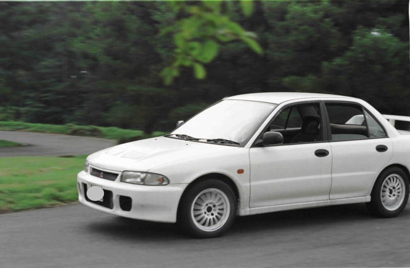 三菱 ランサーエボリューション RSエボリューション(MT_2.0)