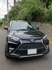 トヨタ ライズハイブリッド Z(1.2_ハイブリッド)