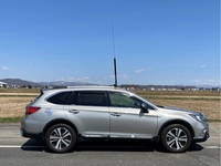 スバル レガシィ アウトバック リミテッド_AWD(CVT_2.5)