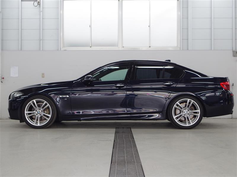 BMW 5シリーズ セダン 523d イノベーター_RHD(AT_2.0)
