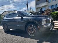 三菱 アウトランダーPHEV P エグゼクティブパッケージ_5人乗り_4WD(2.4)