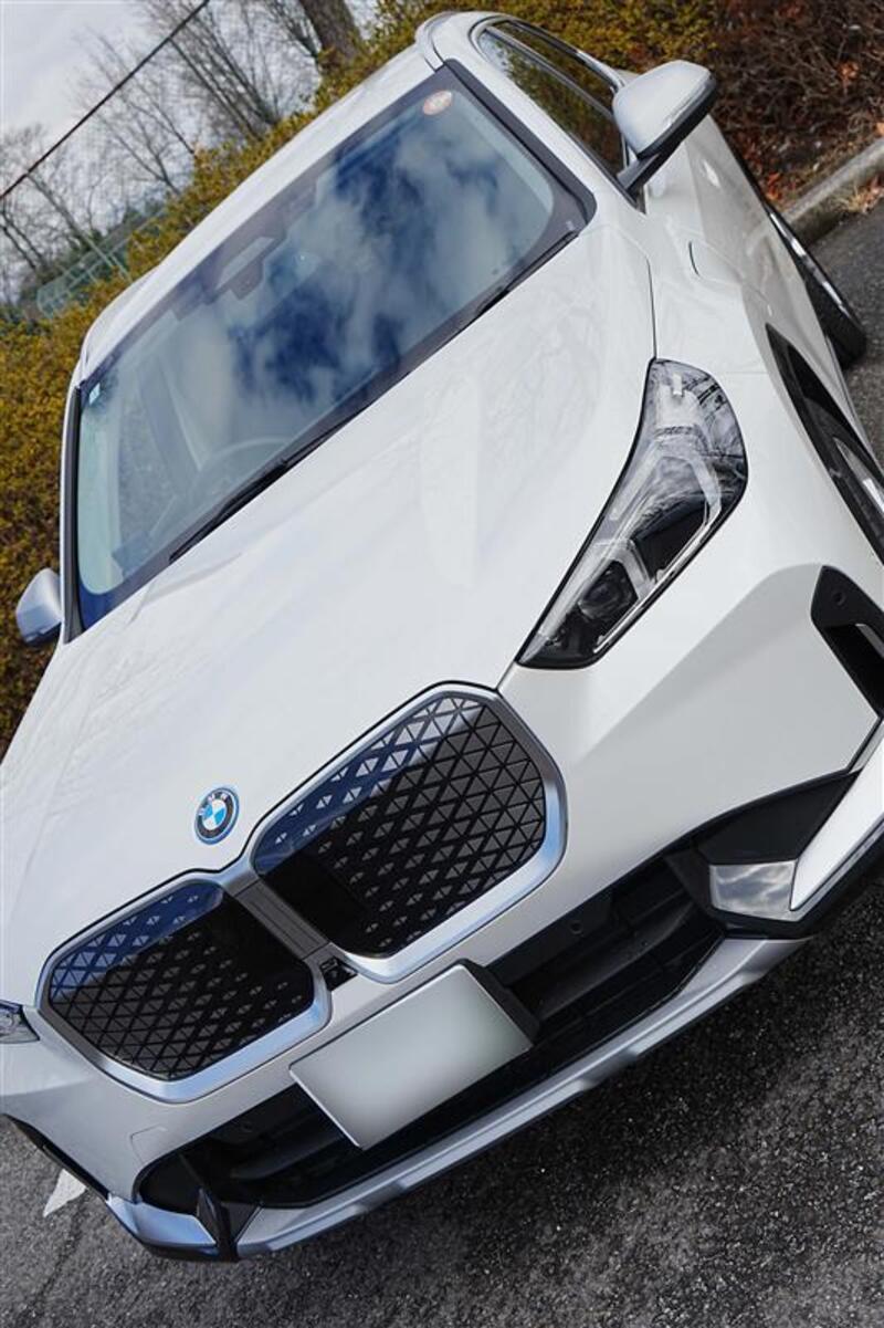 BMW iX1 xドライブ 30 xライン_RHD_4WD