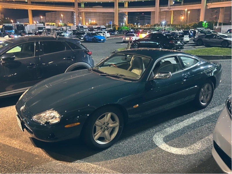ジャガー XKシリーズ クーペ XK8_クラシック_RHD(AT_4.0)