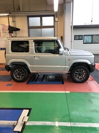 スズキ ジムニー XC_4WD(AT_0.66)