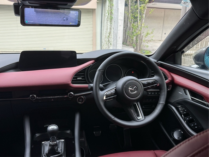 マツダ MAZDA3 ファストバックハイブリッド X バーガンディーセレクション(MT_2.0)