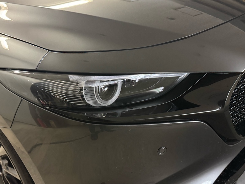 マツダ MAZDA3 ファストバックハイブリッド X バーガンディーセレクション(MT_2.0)