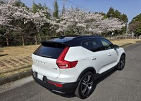 ボルボ XC40 B4 AWD Rデザイン_RHD_AWD(AT_2.0)