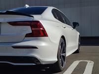 ボルボ S60 プラグインハイブリッド リチャージ アルティメット T6 AWD プラグインハイブリッド_RHD_AWD(AT_2.0)