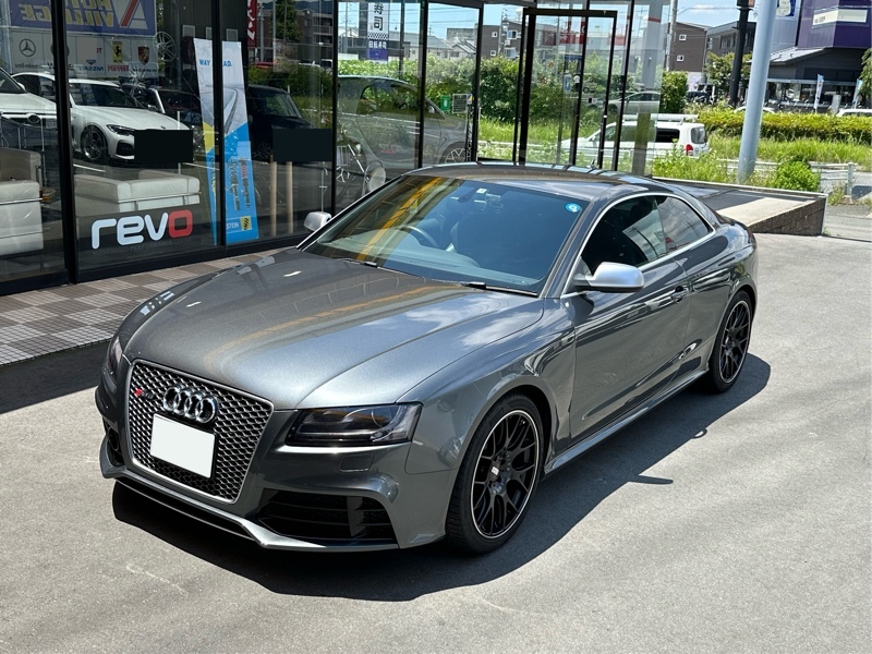 アウディ RS5 4.2 FSI クワトロ_4WD_RHD(AT_4.2)