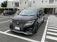 日産 エルグランド 350ハイウェイスター ジェットブラック アーバンクロム_7人乗り(CVT_3.5)