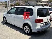 フォルクスワーゲン ゴルフトゥーラン TSI コンフォートライン_RHD(AT_1.4)