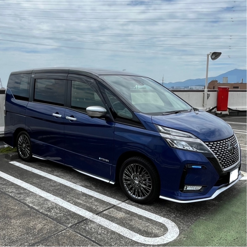日産 セレナ e-POWER e-POWER オーテック スポーツスペック(1.2)