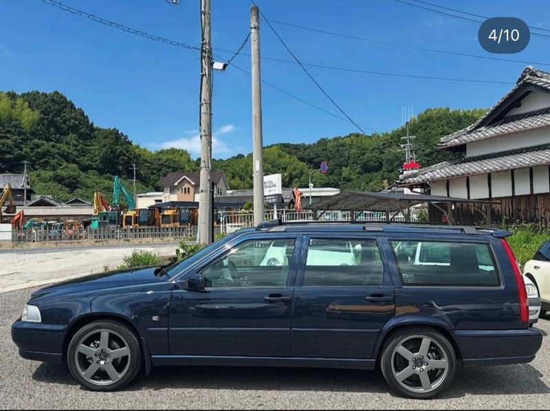 ボルボ V70 クラシックRHD(AT)