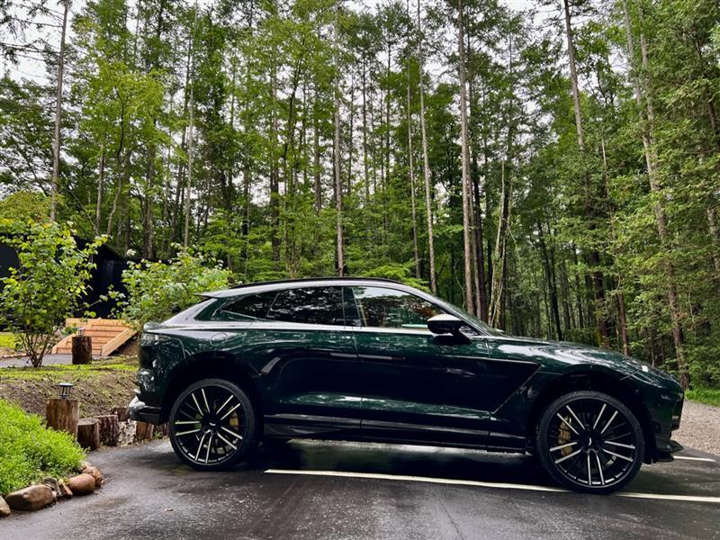 アストンマーティン DBX DBX707_RHD_4WD(AT_4.0)