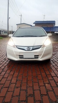 ホンダ フィットハイブリッド ナビプレミアムセレクション(CVT_1.3)
