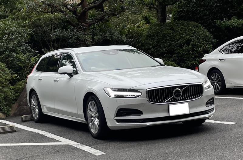 ボルボ V90