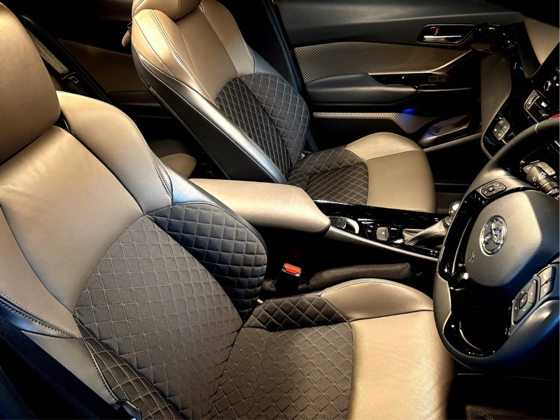 トヨタ C-HR G-T(CVT_1.2)