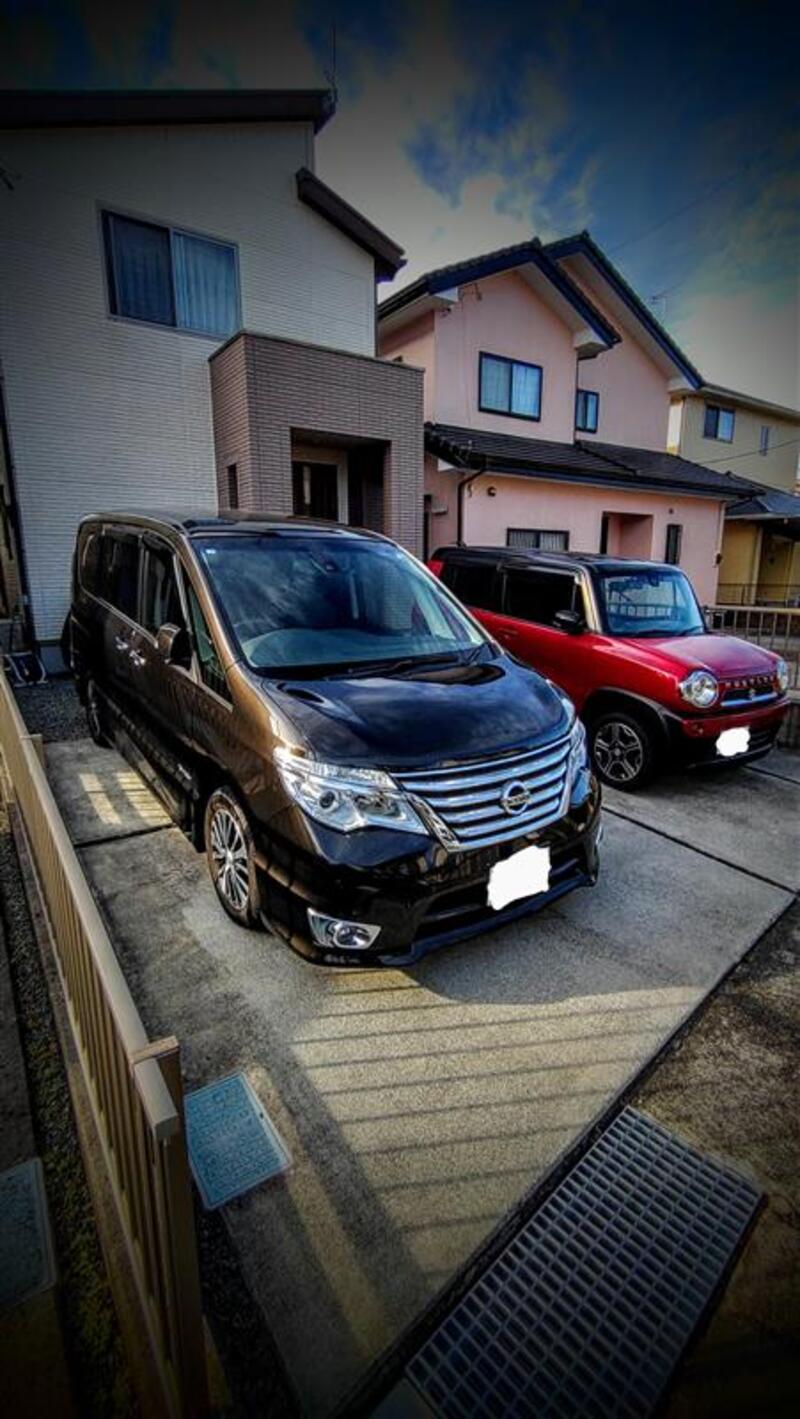 日産 セレナ