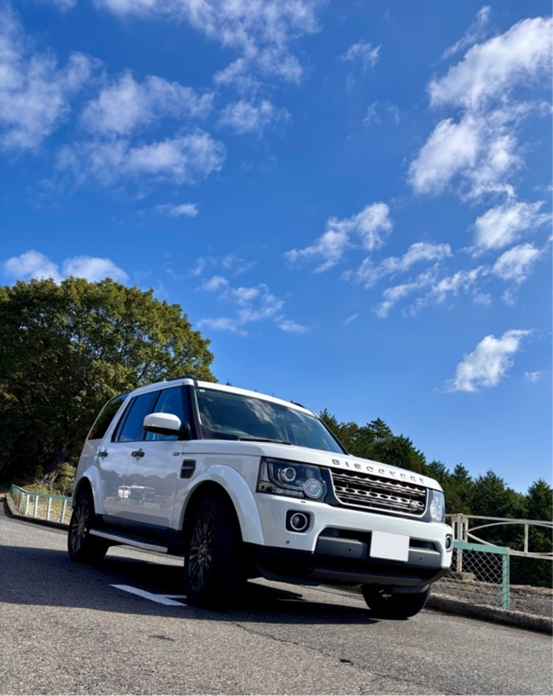 ランドローバー ディスカバリー4 グラファイト・エディション_RHD_4WD(AT_3.0)